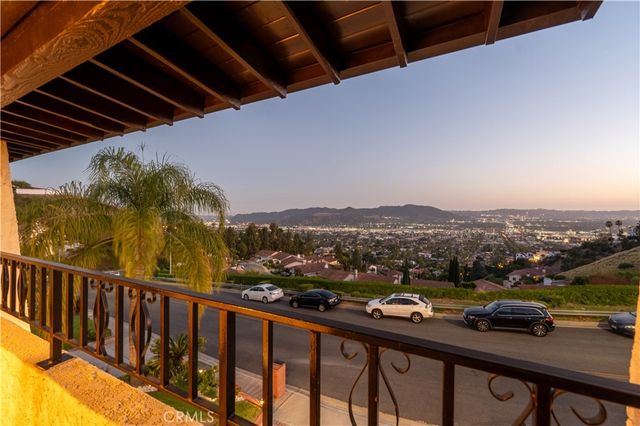 1350 E Tujunga, Burbank, CA 91501