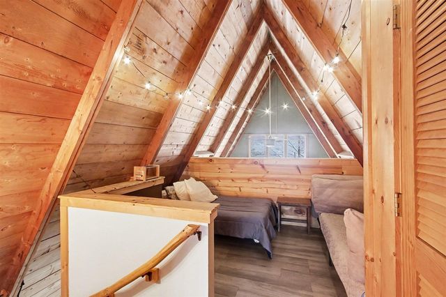 7149 Maple Avenue, South Haven, MI 49090