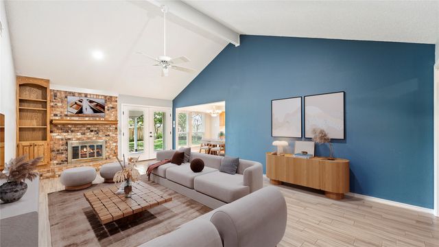 476 Meadowhill Drive, Benbrook, TX 76126