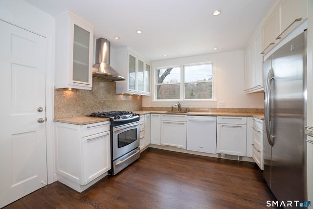 22 Bryden Terrace, Hamden, CT 06517