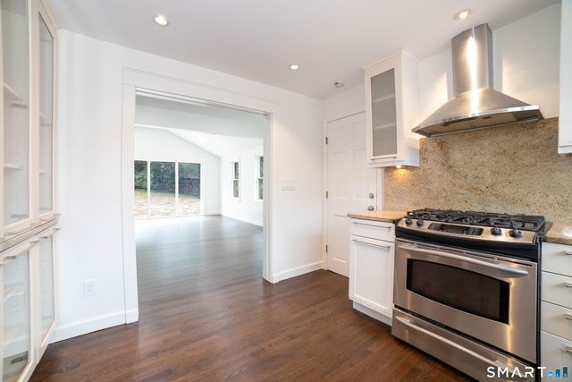 22 Bryden Terrace, Hamden, CT 06517