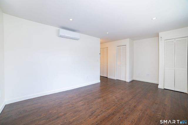 22 Bryden Terrace, Hamden, CT 06517