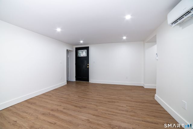 22 Bryden Terrace, Hamden, CT 06517