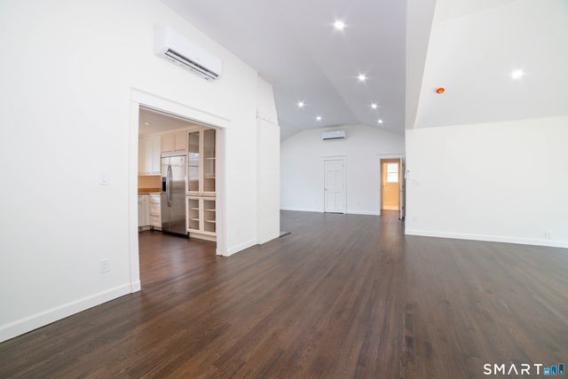 22 Bryden Terrace, Hamden, CT 06517