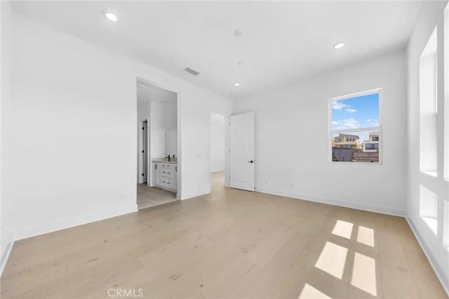 123 Bosal, Irvine, CA 92618