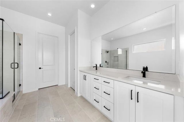 123 Bosal, Irvine, CA 92618