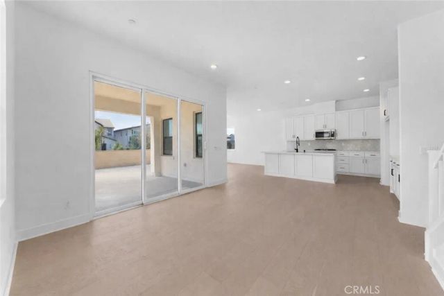 123 Bosal, Irvine, CA 92618