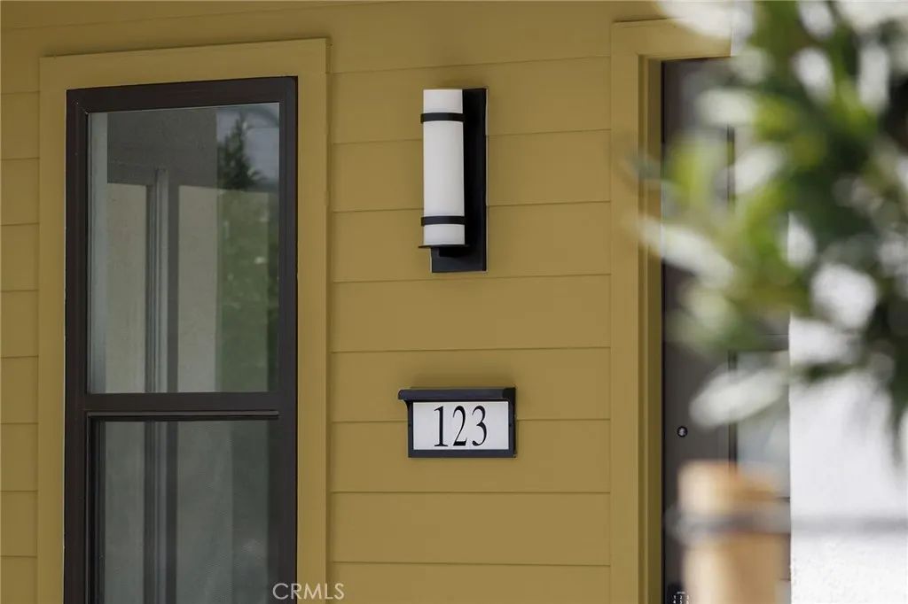 123 Bosal, Irvine, CA 92618