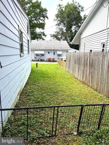 5 STREBOR RD, Baltimore, MD 21219