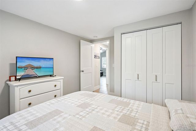 233 E CHURCH AVE, Longwood, FL 32750