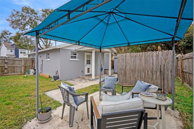 233 E CHURCH AVE, Longwood, FL 32750