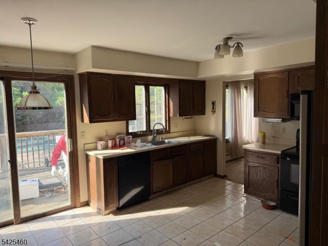 3 Matilda Ter, Montville Twp., NJ 07082