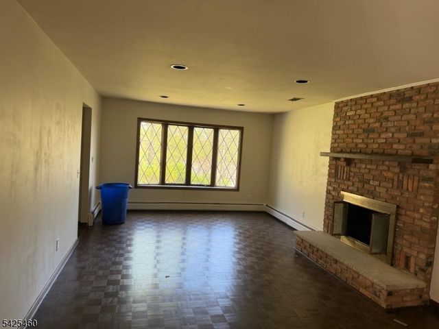 3 Matilda Ter, Montville Twp., NJ 07082