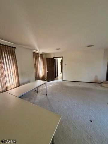 3 Matilda Ter, Montville Twp., NJ 07082