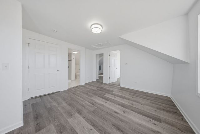 835 Bishop Avenue 2, Aurora, IL 60506