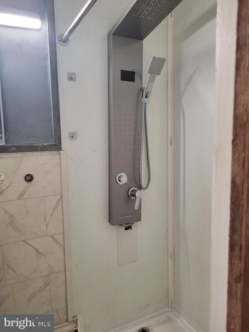 2012 NORTH ST, Harrisburg, PA 17103