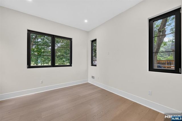 134 Morningside Road, Paramus, NJ 07652