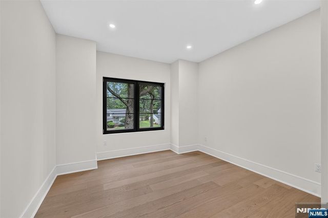 134 Morningside Road, Paramus, NJ 07652