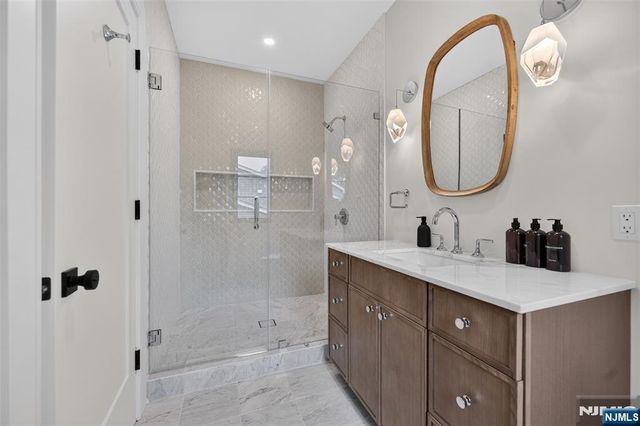 134 Morningside Road, Paramus, NJ 07652