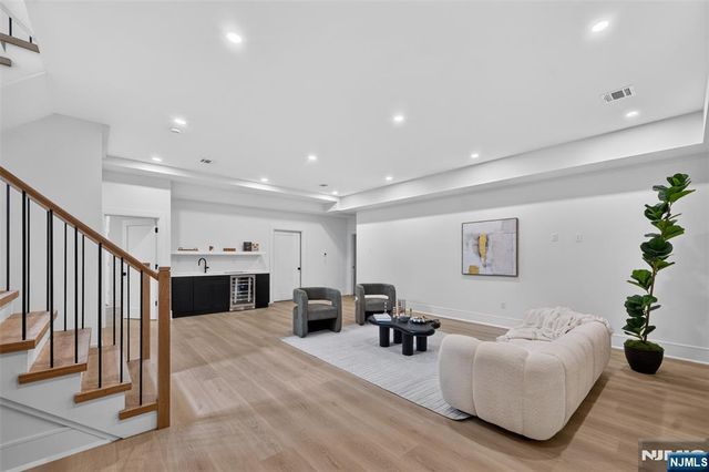 134 Morningside Road, Paramus, NJ 07652
