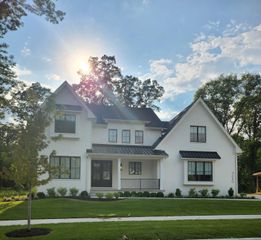 9660 Sweetspire Avenue, St. John, IN 46373