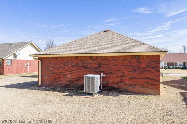 117 N 43rd Street, Van Buren, AR 72956