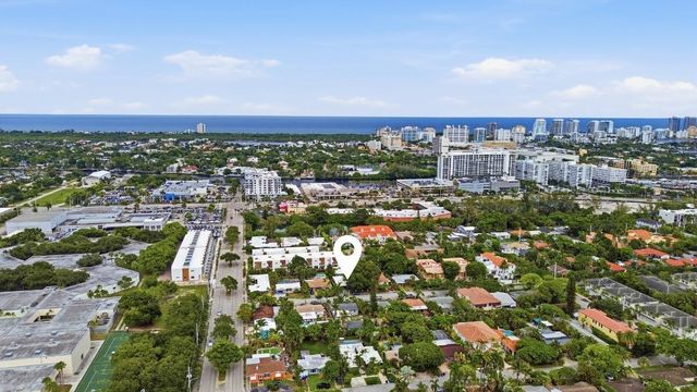 1230 N VICTORIA PARK Road B, Fort Lauderdale, FL 33304
