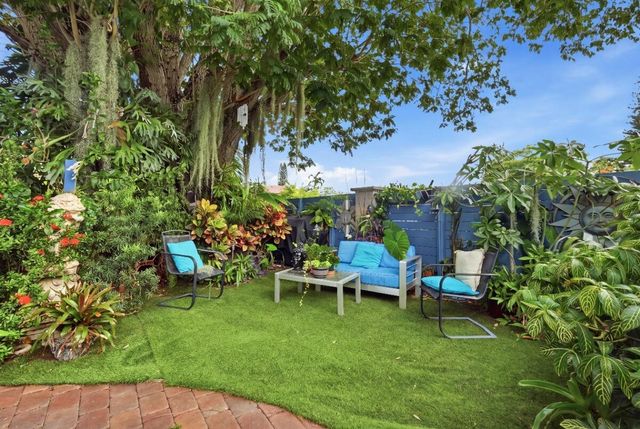 1230 N VICTORIA PARK Road B, Fort Lauderdale, FL 33304