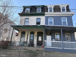 4660 PENN ST, Philadelphia, PA 19124