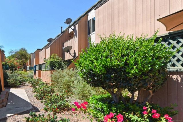 8775 Navajo Rd 7, San Diego, CA 92119