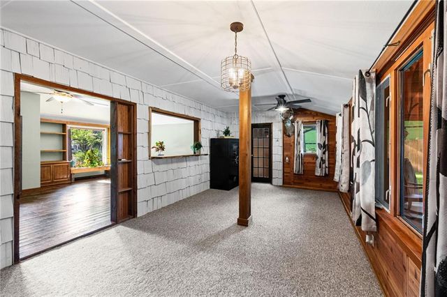 515 S 8th Street, Clinton, MO 64735