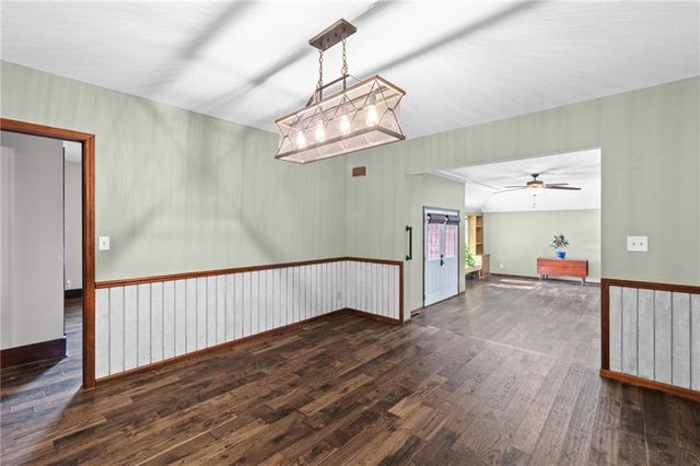515 S 8th Street, Clinton, MO 64735