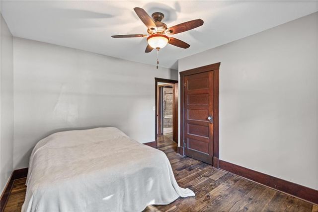 515 S 8th Street, Clinton, MO 64735