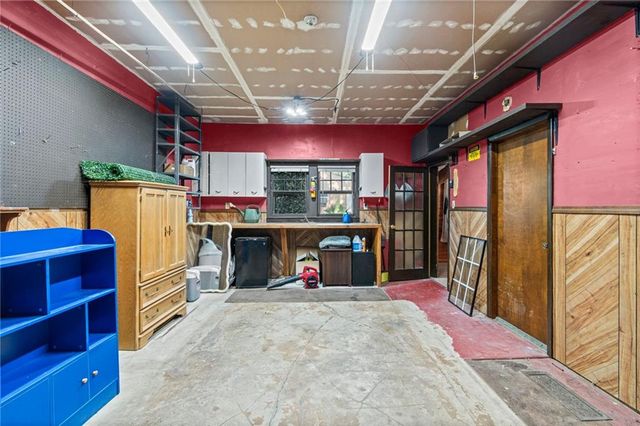 515 S 8th Street, Clinton, MO 64735