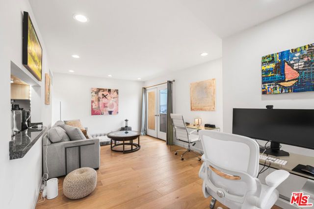 6415 Pacific Avenue C, Playa Del Rey (los Angeles), CA 90293