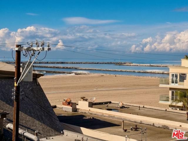 6415 Pacific Avenue C, Playa Del Rey (los Angeles), CA 90293