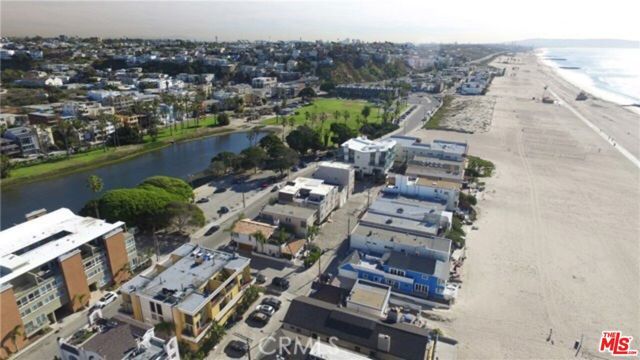 6415 Pacific Avenue C, Playa Del Rey (los Angeles), CA 90293