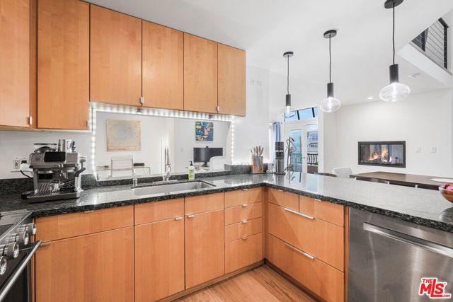 6415 Pacific Avenue C, Playa Del Rey (los Angeles), CA 90293