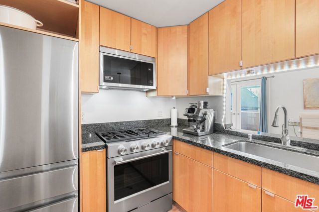 6415 Pacific Avenue C, Playa Del Rey (los Angeles), CA 90293