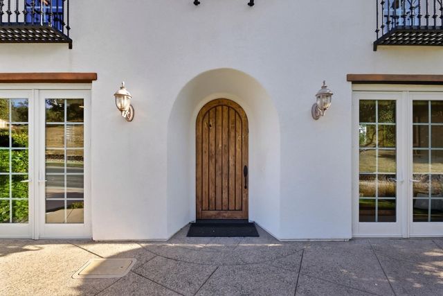 7260 Eagle Ridge Drive, Gilroy, CA 95020