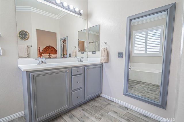 29890 Cashmere, Castaic, CA 91384