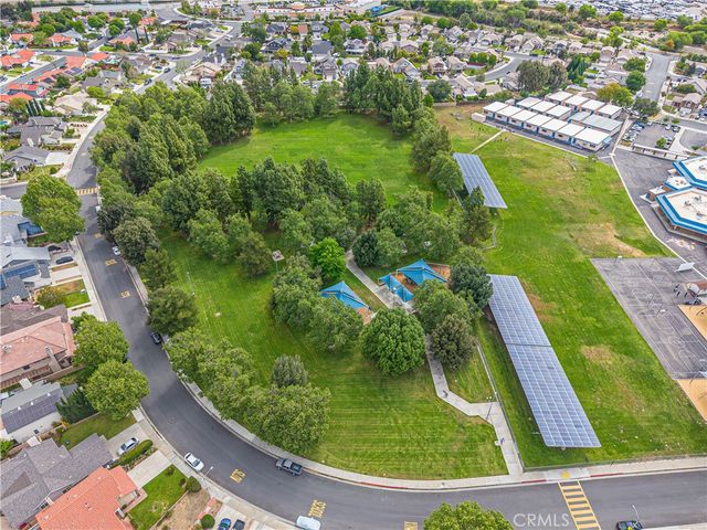 29890 Cashmere, Castaic, CA 91384