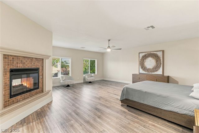 2060 Palm Canyon Court, Las Vegas, NV 89117