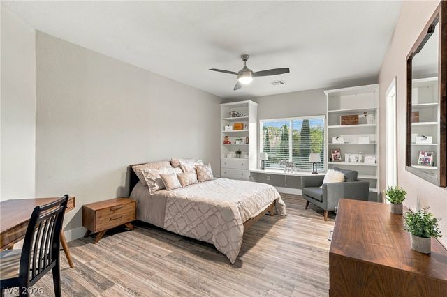 2060 Palm Canyon Court, Las Vegas, NV 89117