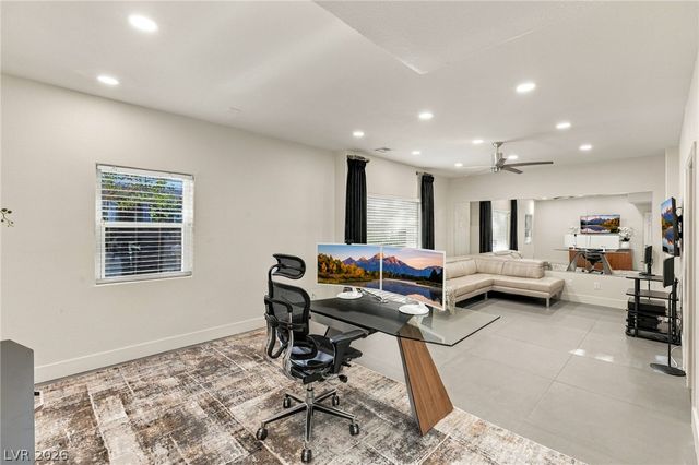 2060 Palm Canyon Court, Las Vegas, NV 89117