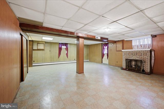 17 E BERKLEY AVE, Clifton Heights, PA 19018