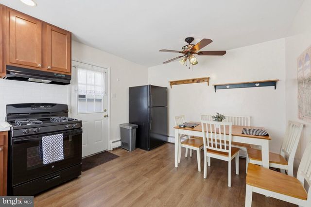 17 E BERKLEY AVE, Clifton Heights, PA 19018