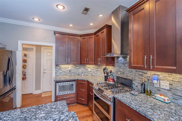 112 Brookside Circle, Honea Path, SC 29654