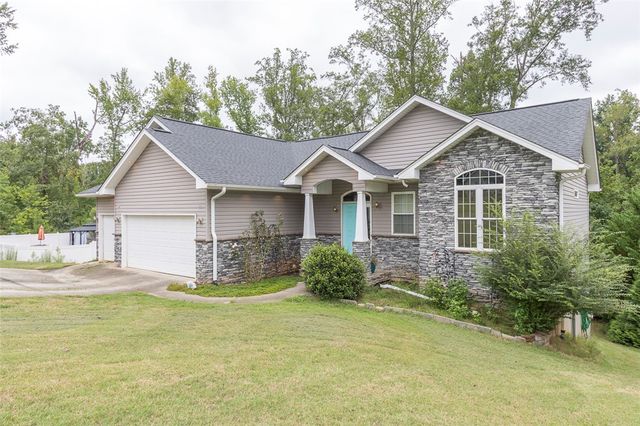 112 Brookside Circle, Honea Path, SC 29654