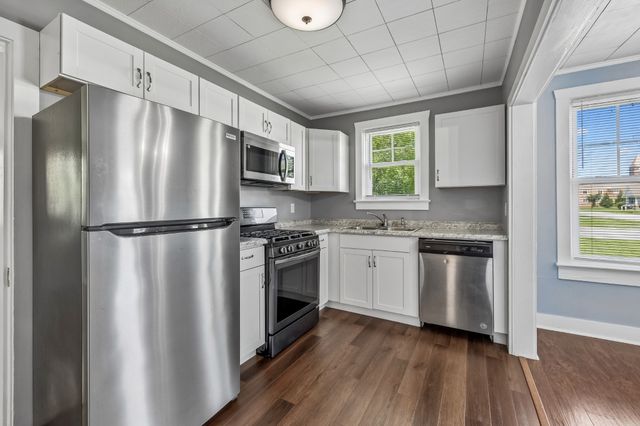 226 Cumberland Dr, Lebanon, TN 37087